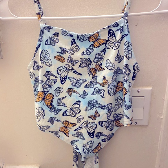 Tied Crop Tank Top - Picture 2 of 2